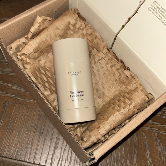 • Primally Pure • NEW Deodorant - Picture 5 of 6
